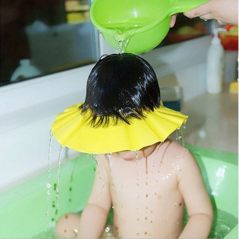 Visière chapeau pour douche bébé I ShampooCap™ - bebe-joufflu